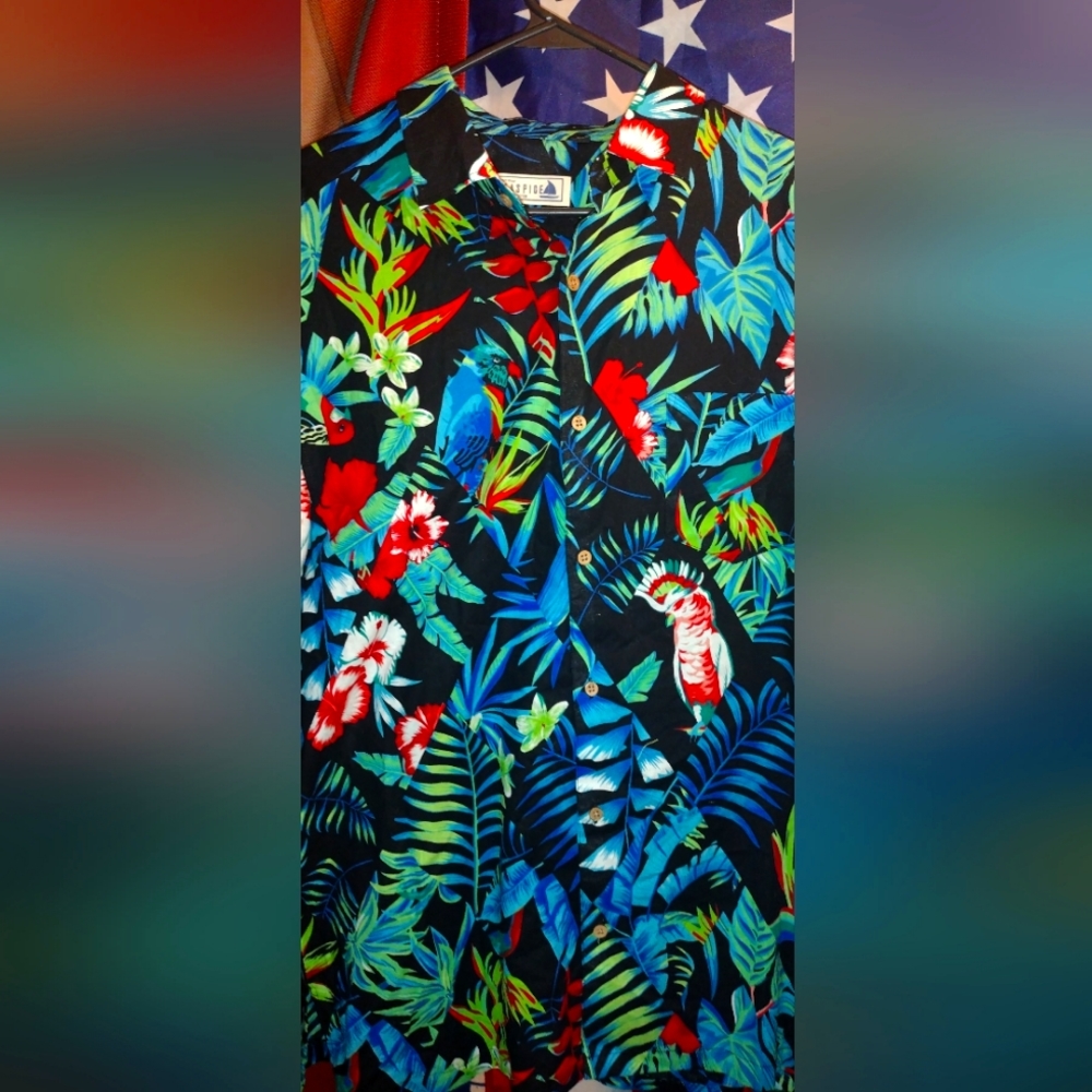 Hawaiian button up shirt